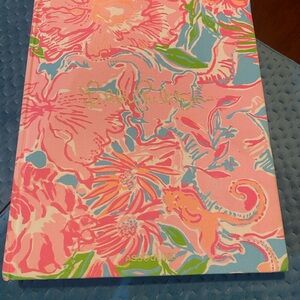 Lilly Pulitzer Viva La Lilly Assouline Book